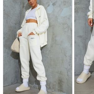 PrettyLittleThing sweatpant joggers